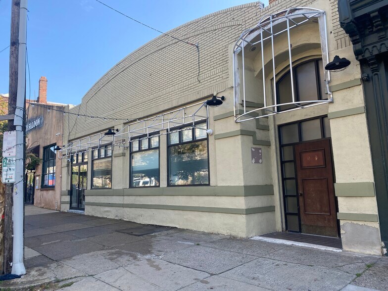 More Photos Of 2124-2126 Fairmount Ave, Philadelphia Medical For Lease