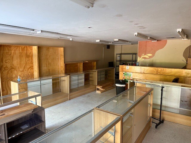 More Photos Of 2312 Apalachee Pky, Tallahassee Unknown For Lease