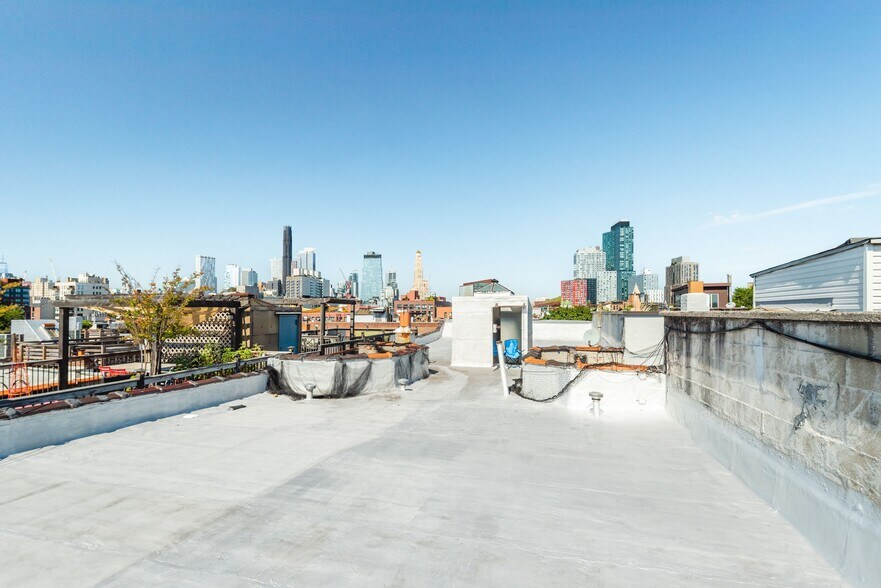 More Photos Of 14 Lincoln Pl, Brooklyn Apartments For Sale