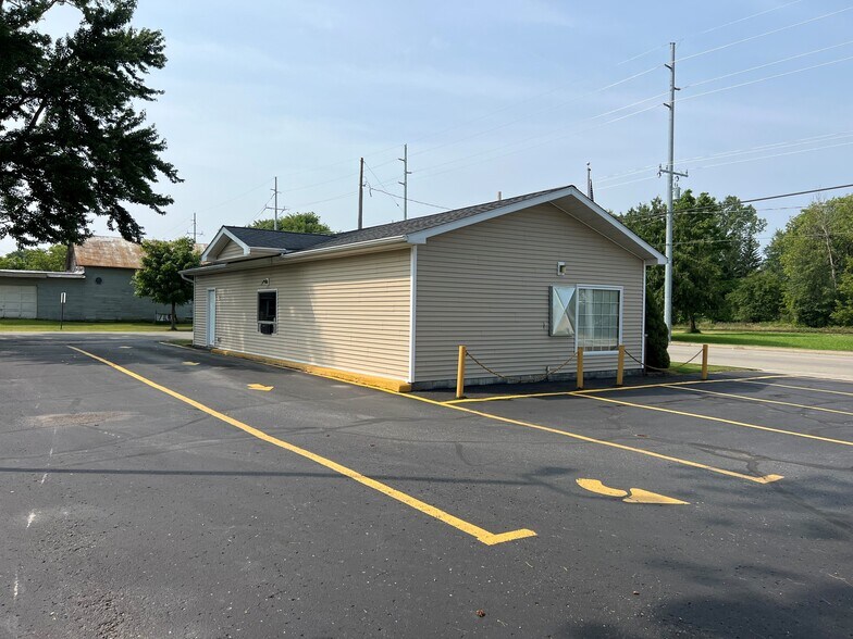 More Photos Of 2543 S Sherman Rd, Applegate Medical For Sale