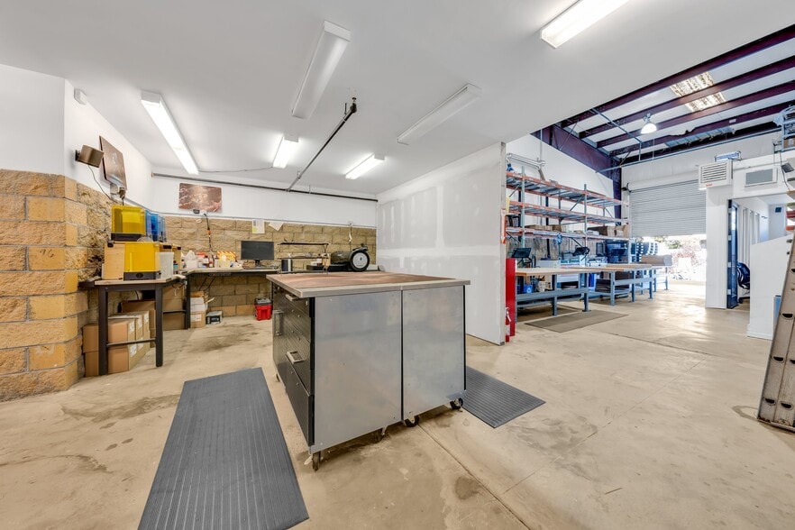 More Photos Of 2258 Central St, Richmond Warehouse For Lease