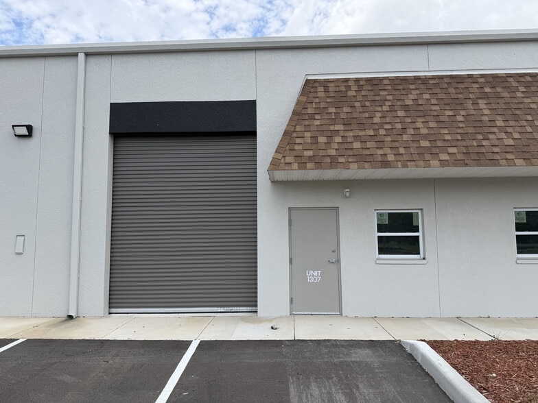 More Photos Of 9224 130th Ave, Largo Industrial For Lease