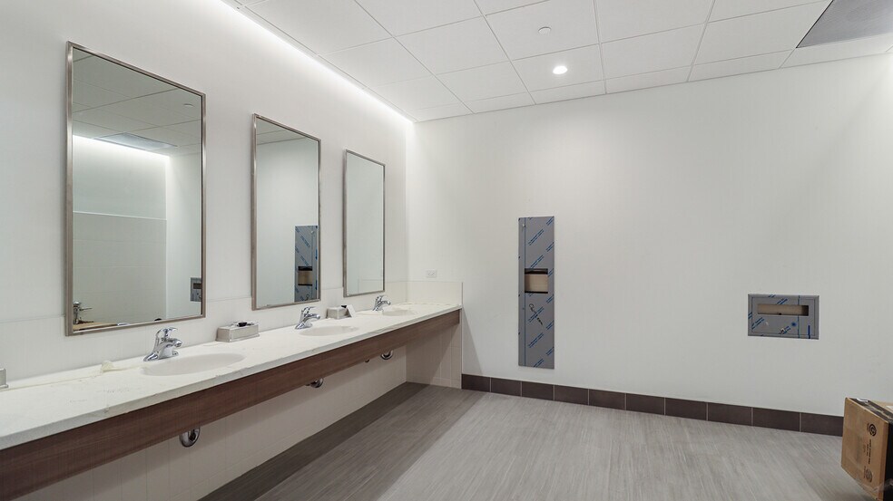 More Photos Of 50 Minnisink Ave S, Sayreville Unknown For Lease