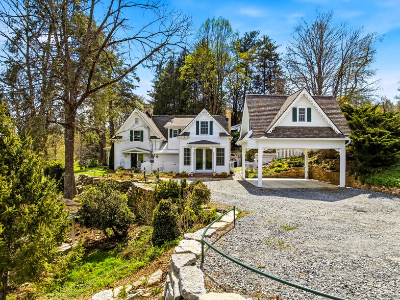 More Photos Of 90 Woody Farm Dr, Pisgah Forest Specialty For Sale