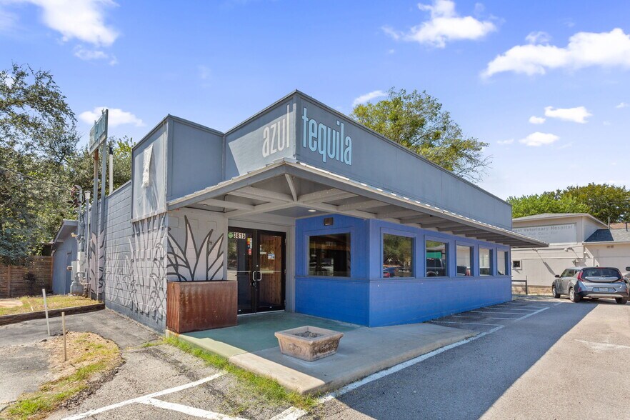 More Photos Of 3815 Dry Creek Dr, Austin Restaurant For Sale