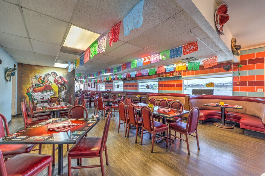 More Photos Of 2120-2126 S Boulder Hwy, Henderson Freestanding For Sale