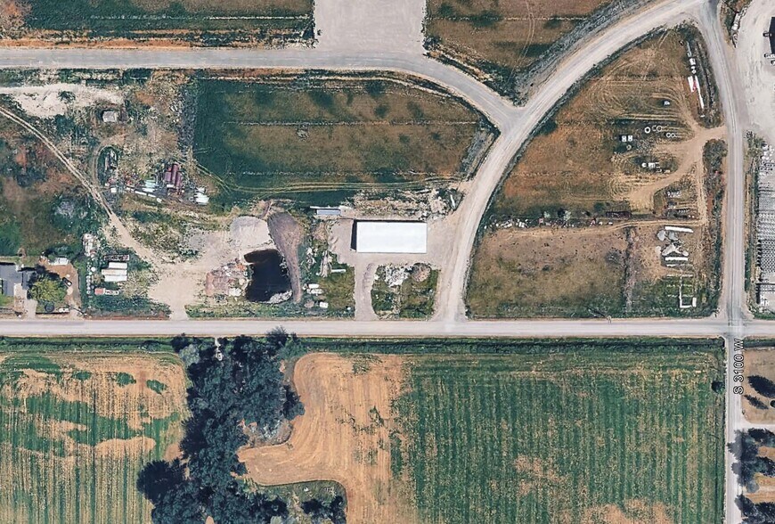 More Photos Of 3210 W 5200 S, Rexburg Warehouse For Lease