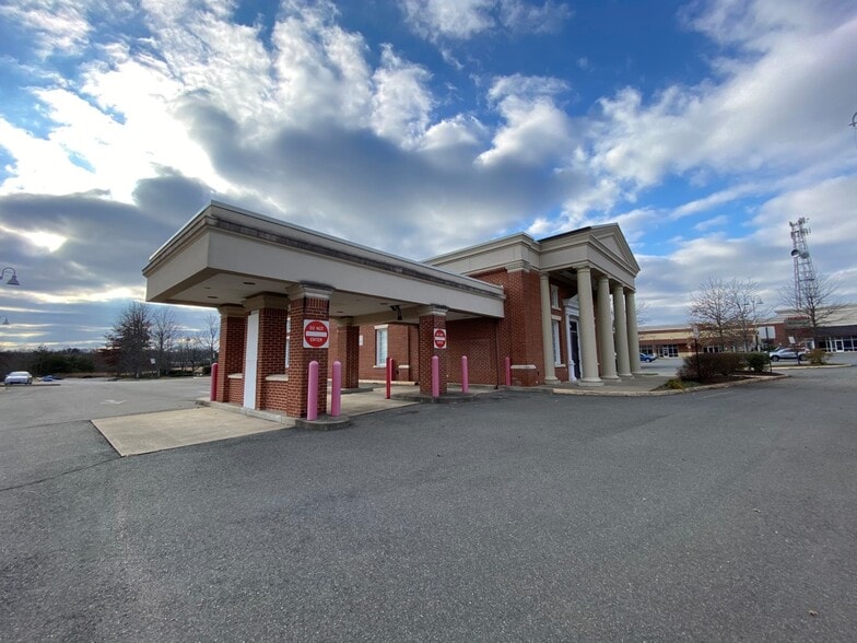 More Photos Of 564 Celebrate Virginia Pkwy, Fredericksburg Bank For Sale