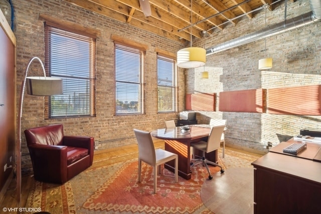 More Photos Of 1348 W Concord Pl, Chicago Office For Sale