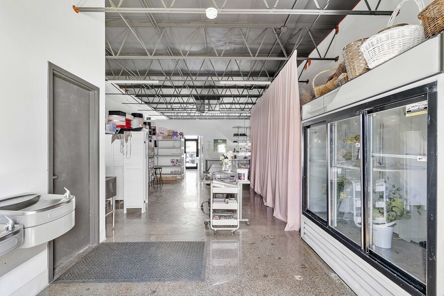 More Photos Of 612 NW 9th Ave, Fort Lauderdale Restaurant For Lease