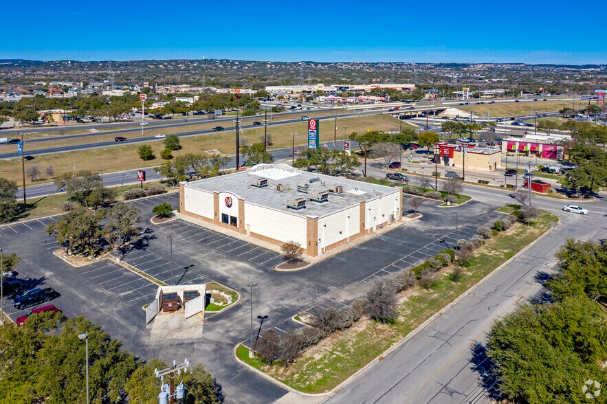 More Photos Of 11309-11323 Bandera Rd, San Antonio Unknown For Lease
