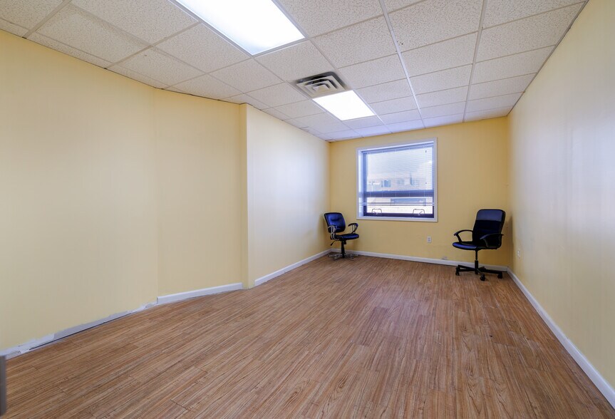 More Photos Of 214-25 42nd Ave, Bayside Medical For Sale
