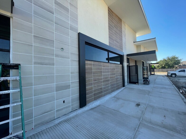 More Photos Of 7040 Harris Pky, Fort Worth Office For Lease