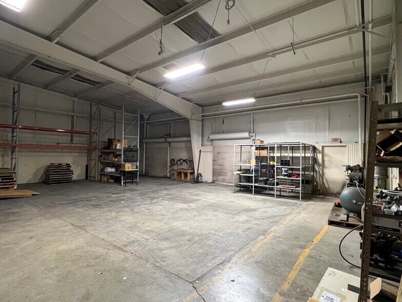 More Photos Of 6120 Airways Blvd, Chattanooga Warehouse For Lease