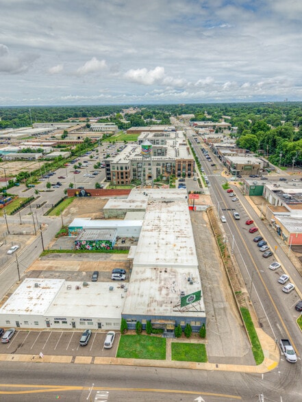More Photos Of 478 N Hollywood St, Memphis Flex For Lease