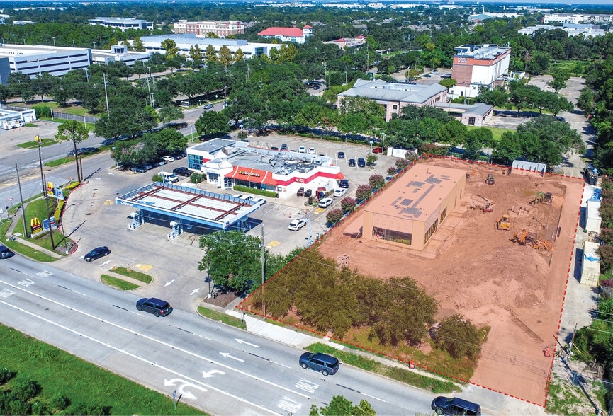 4320 W Sam Houston Pky N, Houston, TX 77043 Restaurant For Sale