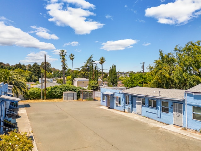 More Photos Of 121 Lincoln Rd W, Vallejo Apartments For Sale