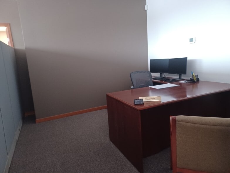 More Photos Of 10219 196th Street Ct E, Graham Unknown For Lease