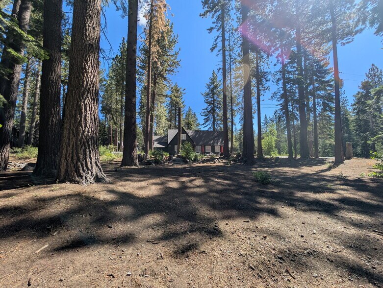 More Photos Of 2255 W Lake Blvd, Tahoe City General Retail For Sale