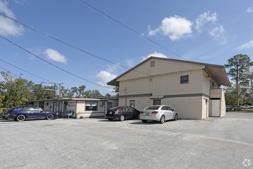 More Photos Of 5609-5611 Timuquana Rd, Jacksonville Unknown For Lease