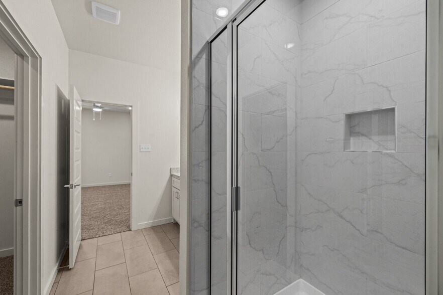 More Photos Of 7030-7036 41st st, Lubbock Apartments For Sale
