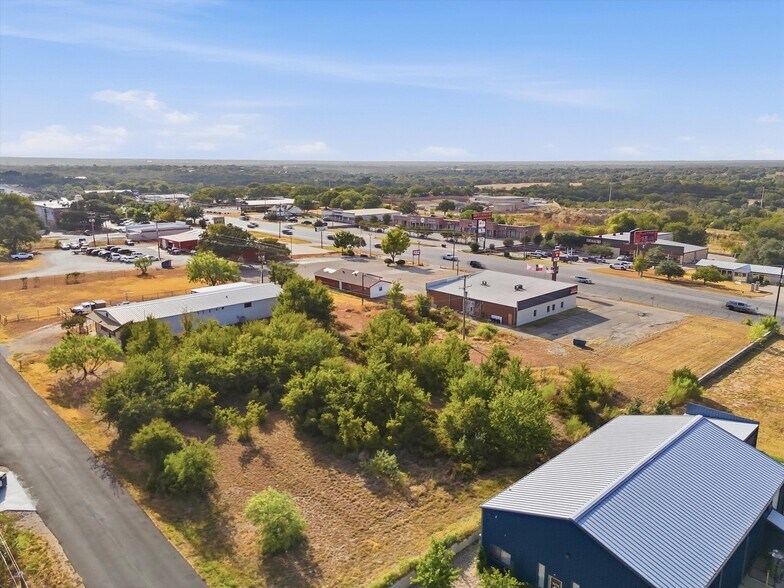 More Photos Of 3405 E Highway 377, Granbury Office For Sale