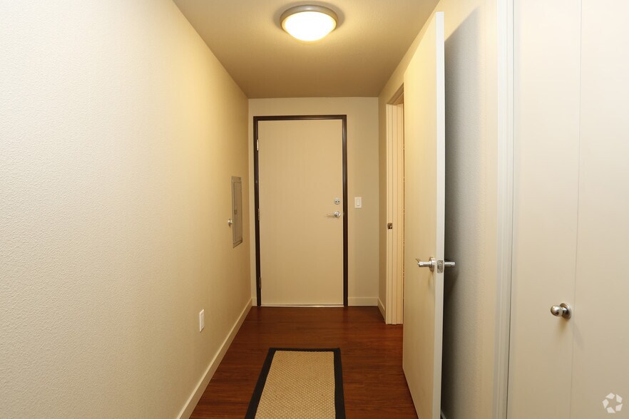 More Photos Of 4419-4439 NE Fremont St, Portland Apartments For Sale