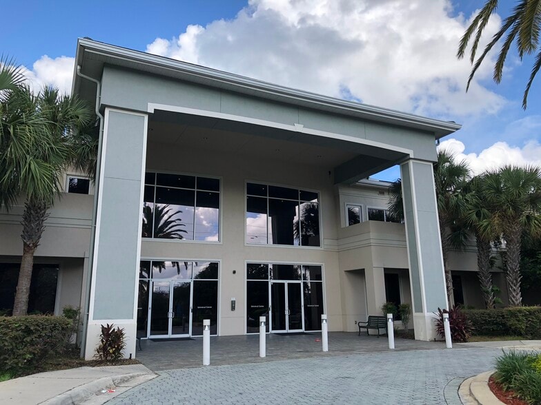 More Photos Of 6000 Turkey Lake Rd, Orlando Medical For Lease