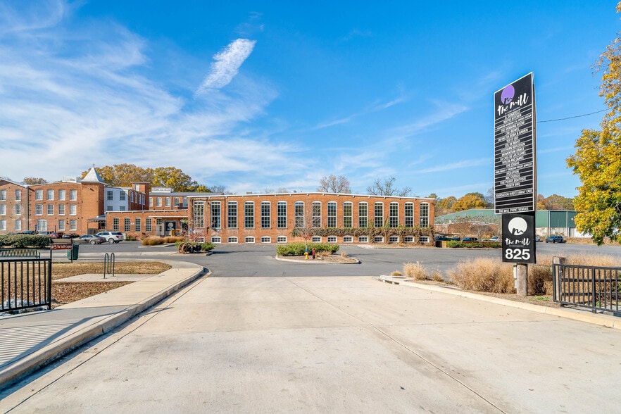 Primary Photo Of 825 Chattanooga Ave, Dalton Restaurant For Lease