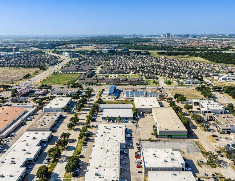More Photos Of 2441 Lacy Ln, Carrollton Showroom For Sale