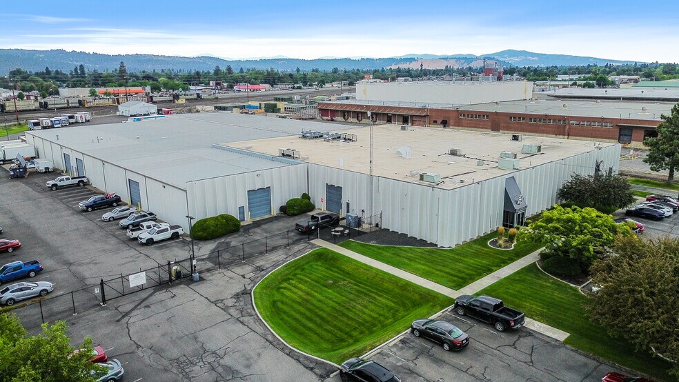 More Photos Of 6715 E Mission Ave, Spokane Warehouse For Lease