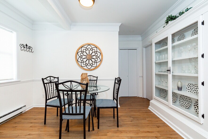 More Photos Of 48 Columbia St, Poughkeepsie Apartments For Sale