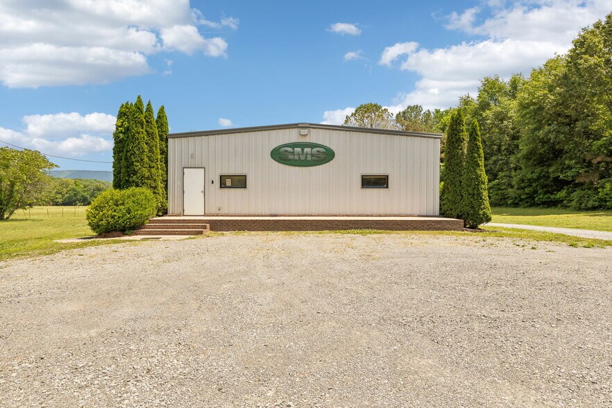 More Photos Of 49 Cutting Edge Ln, Dunlap Freestanding For Sale