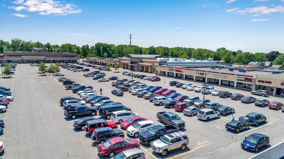 More Photos Of 912-1110 Union Rd, West Seneca Unknown For Lease