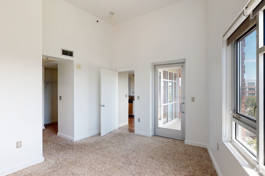 More Photos Of 7400 E 29th Ave, Denver Unknown For Lease