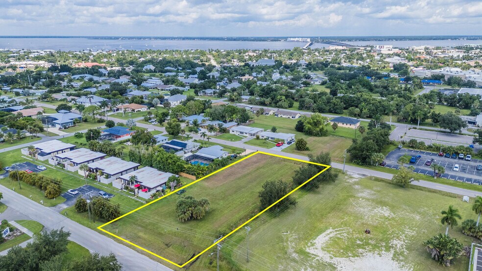 More Photos Of 200 W Henry St, Punta Gorda Land For Sale