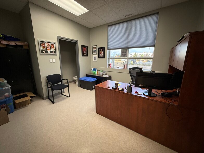 More Photos Of 158 Queens Dr, Red Deer County Truck Terminal For Lease