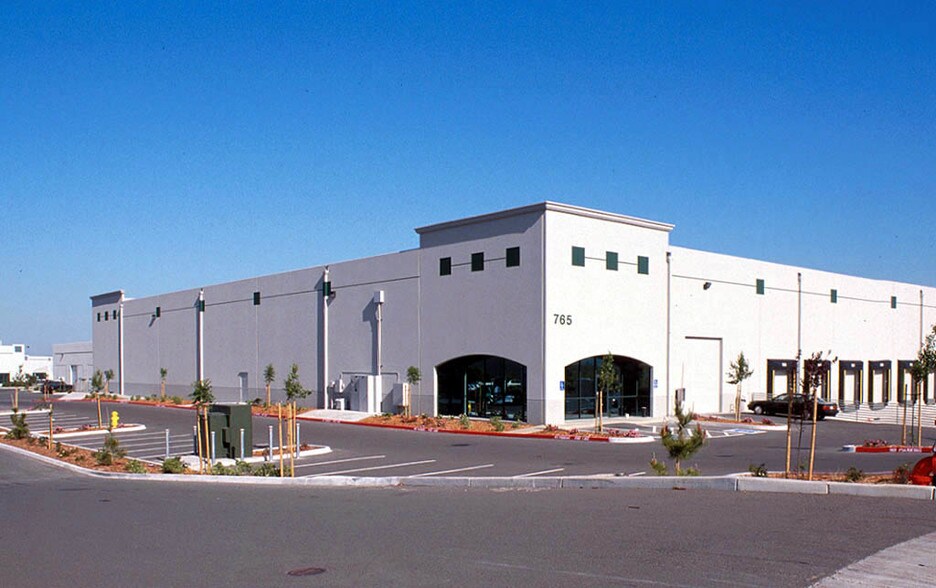 More Photos Of 755-765 Skyway Ct, Napa Warehouse For Lease