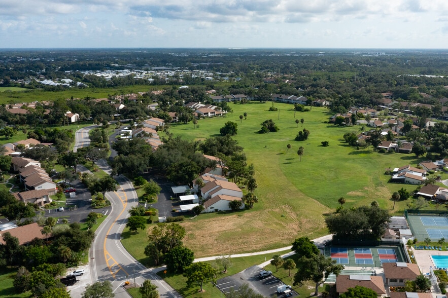 More Photos Of 602 Bird Bay Dr W, Venice Land For Sale