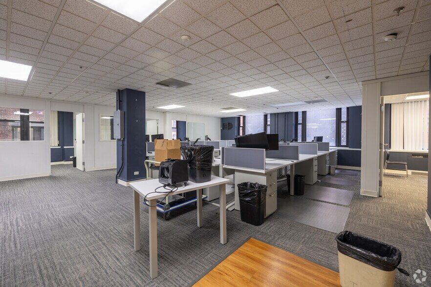 More Photos Of 61 Batterymarch St, Boston Office For Sale