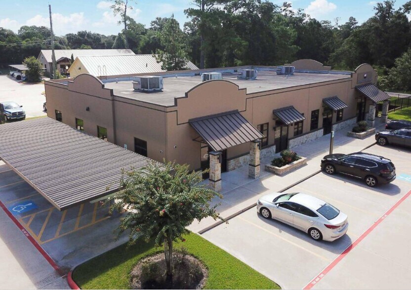 More Photos Of 10320 Lake Rd, Houston Loft Creative Space For Lease