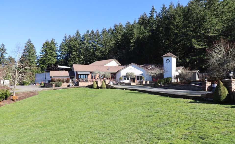 Primary Photo Of 27012 Briggs Hill Rd, Eugene Winery Vineyard For Sale