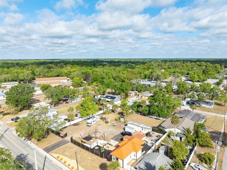 More Photos Of 403 Herbert St, Port Orange Specialty For Sale