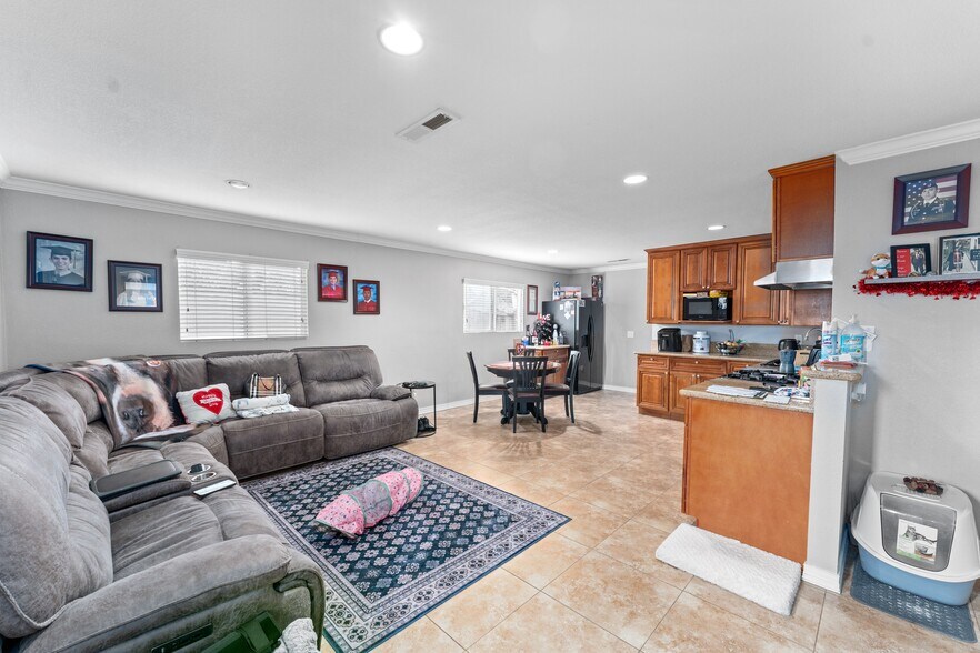 More Photos Of 8720 Villa Dr, Whittier Apartments For Sale