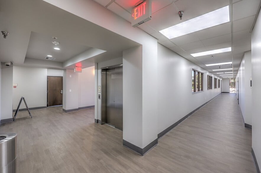 More Photos Of 1776 E Warm Springs Rd, Las Vegas Medical For Lease