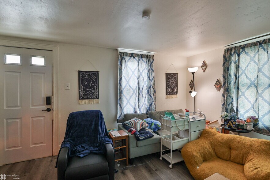 More Photos Of 304 E Kline Ave, Lansford Multifamily For Sale