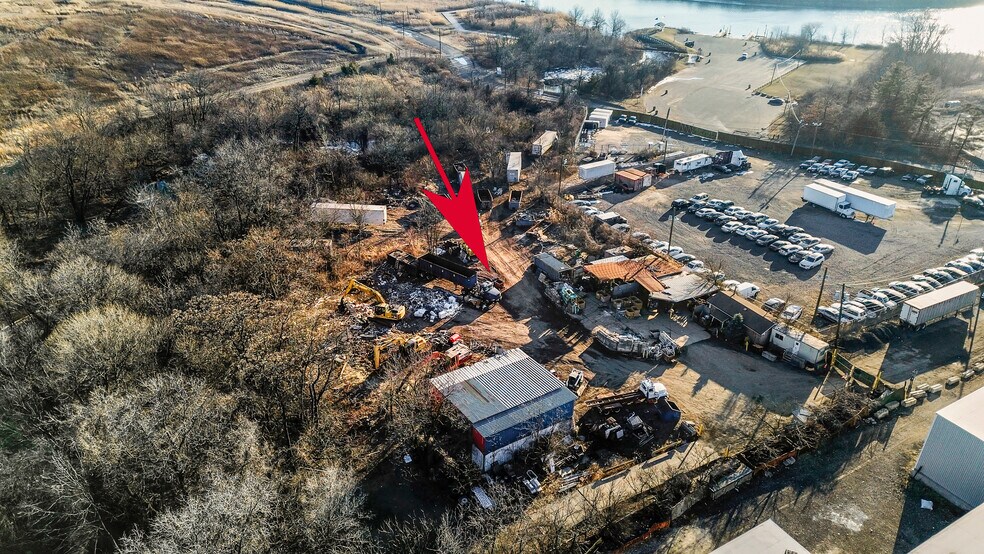 More Photos Of 381 Meadow Rd, Edison Land For Sale