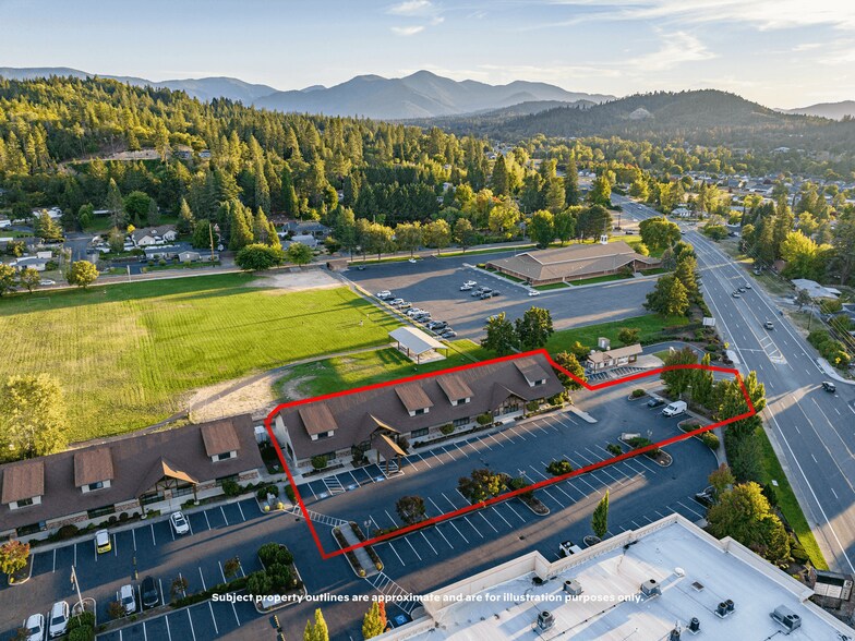 More Photos Of 1879 Williams Hwy, Grants Pass Medical For Sale