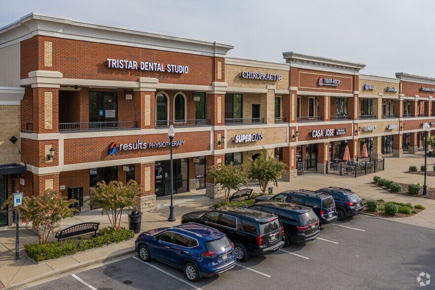 More Photos Of 3046 Columbia Ave, Franklin Storefront Retail Office For Lease