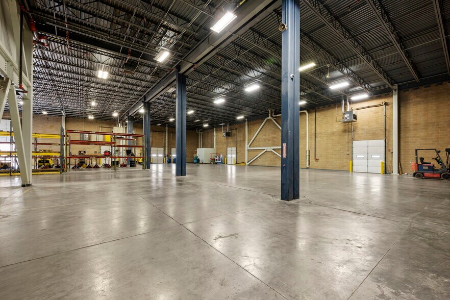 More Photos Of 801 N 2nd St, Berthoud Distribution For Sale